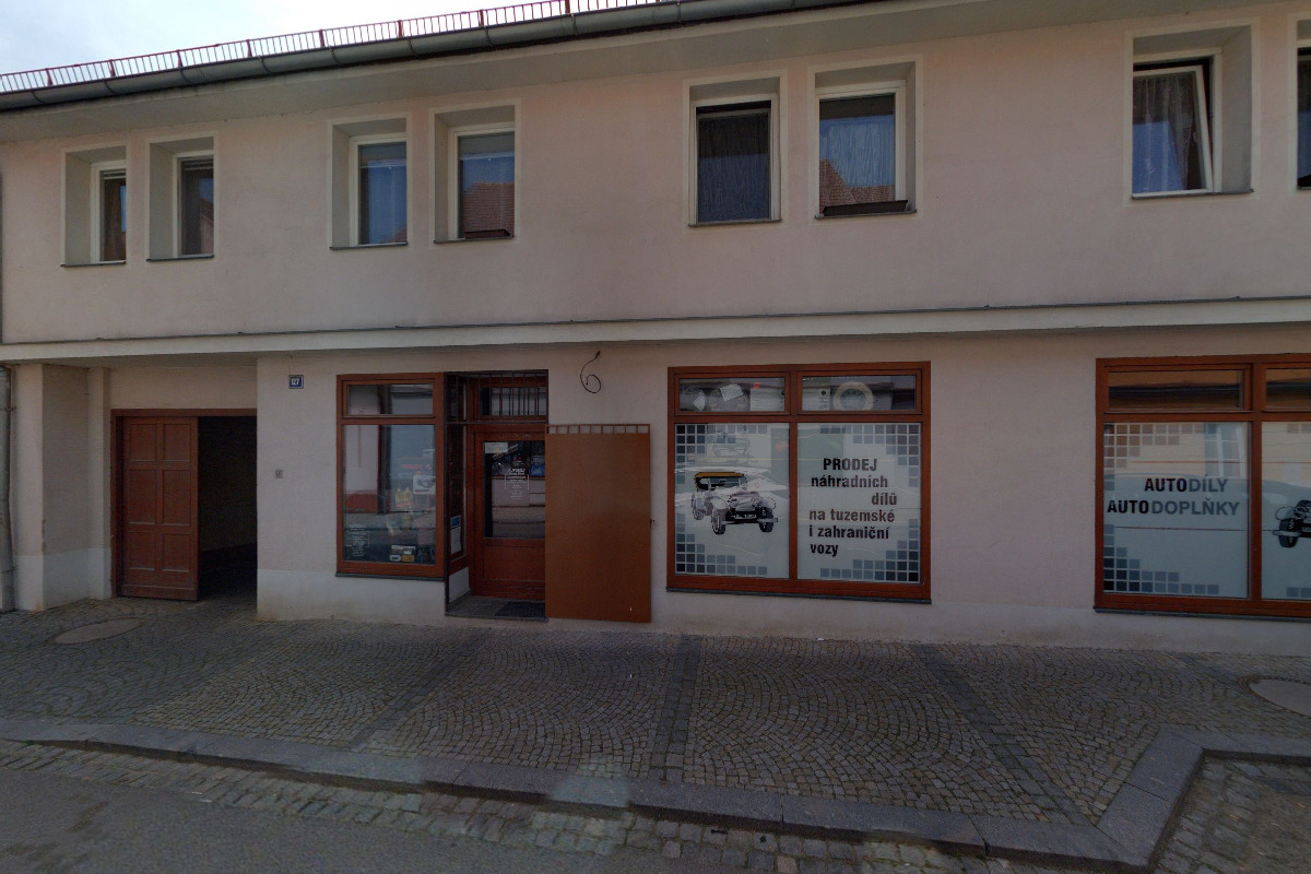 Michaela Bílková - prodej autodílů