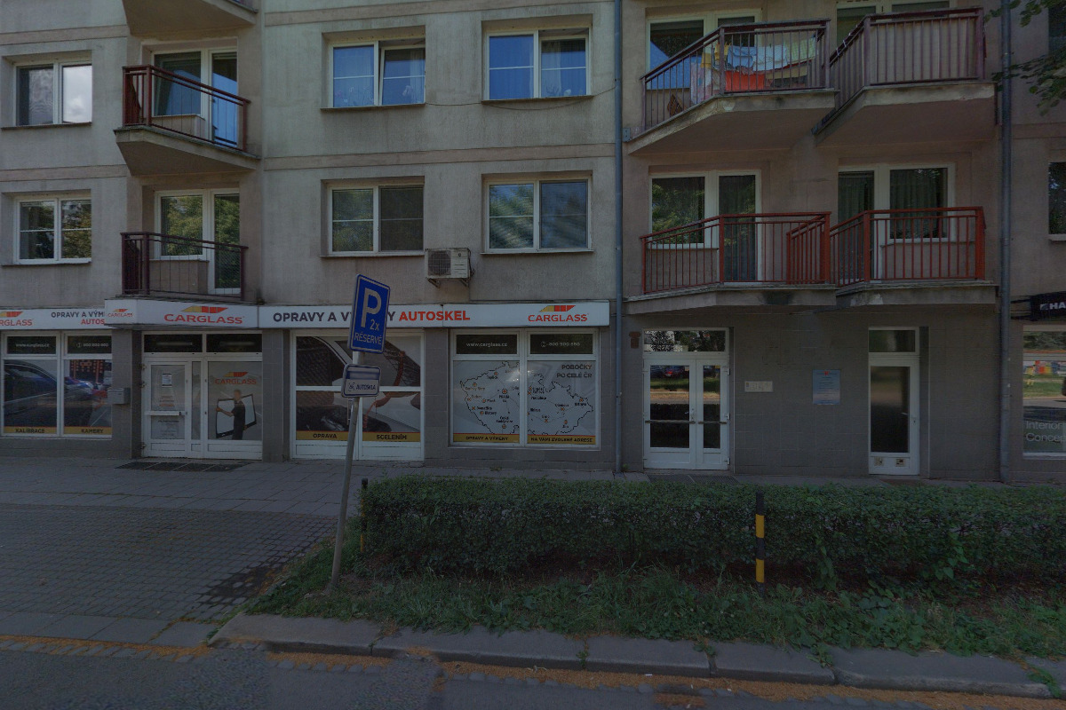 Dr.Helena Křepelková - Associated Consultants