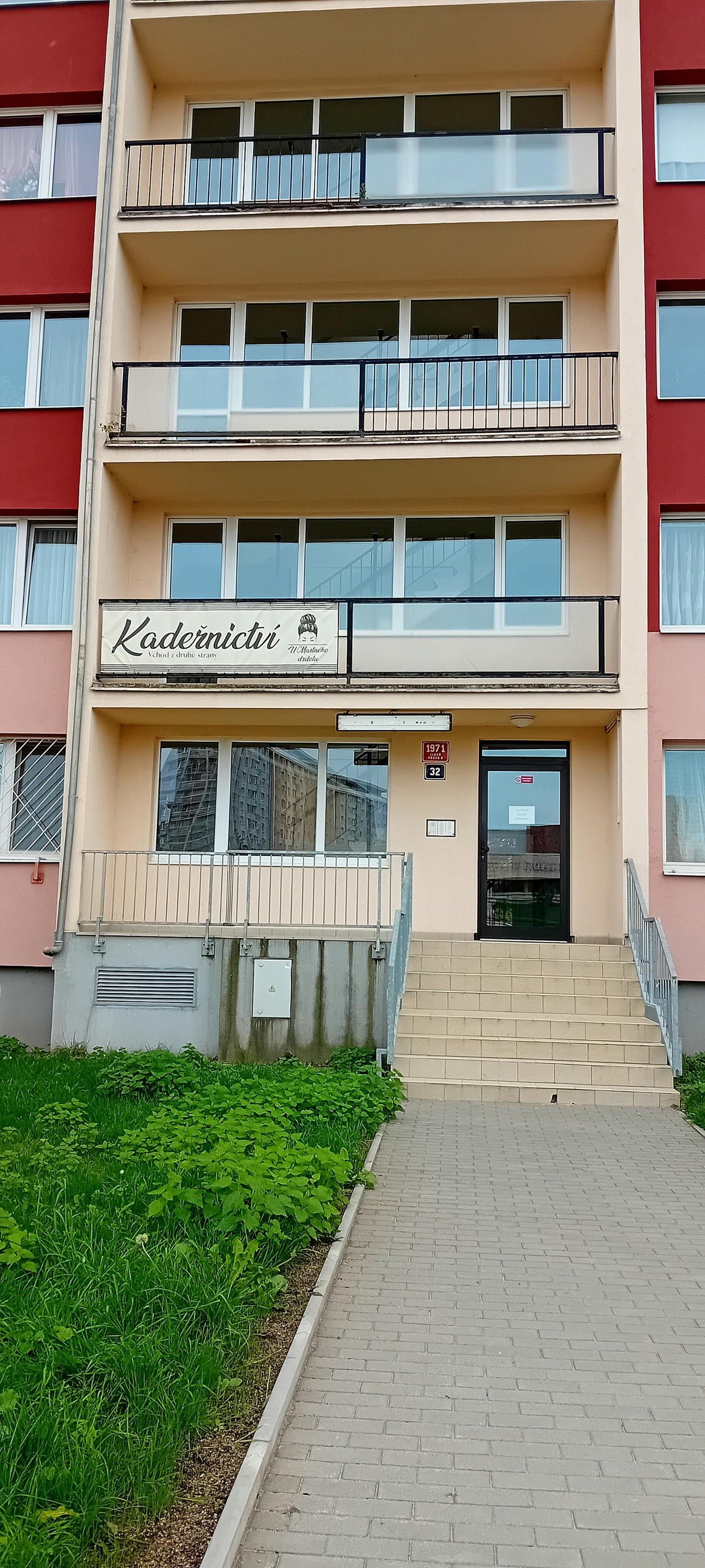 Kadeřnictví U mastného drdolu foto 5