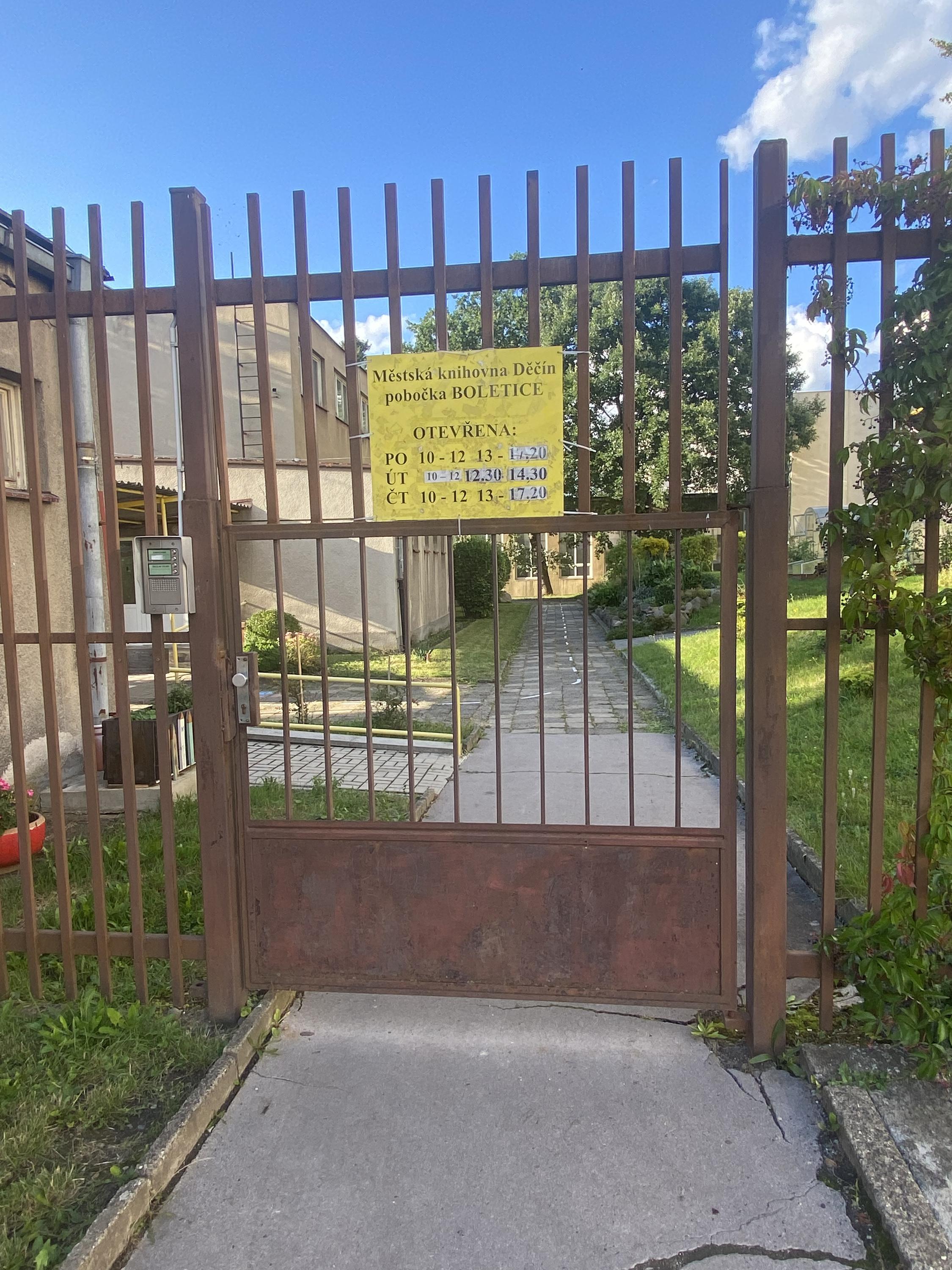 Městská knihovna Děčín, pobočka Boletice foto 2