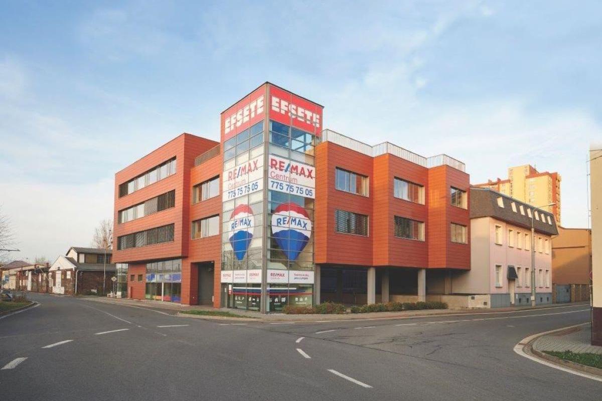 Realitní makléř Petr Kalianko - REMAX Centrum foto 1
