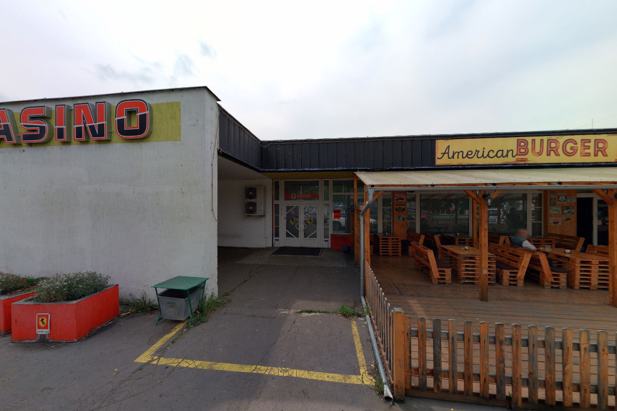 American Burger Pizza Bar #74