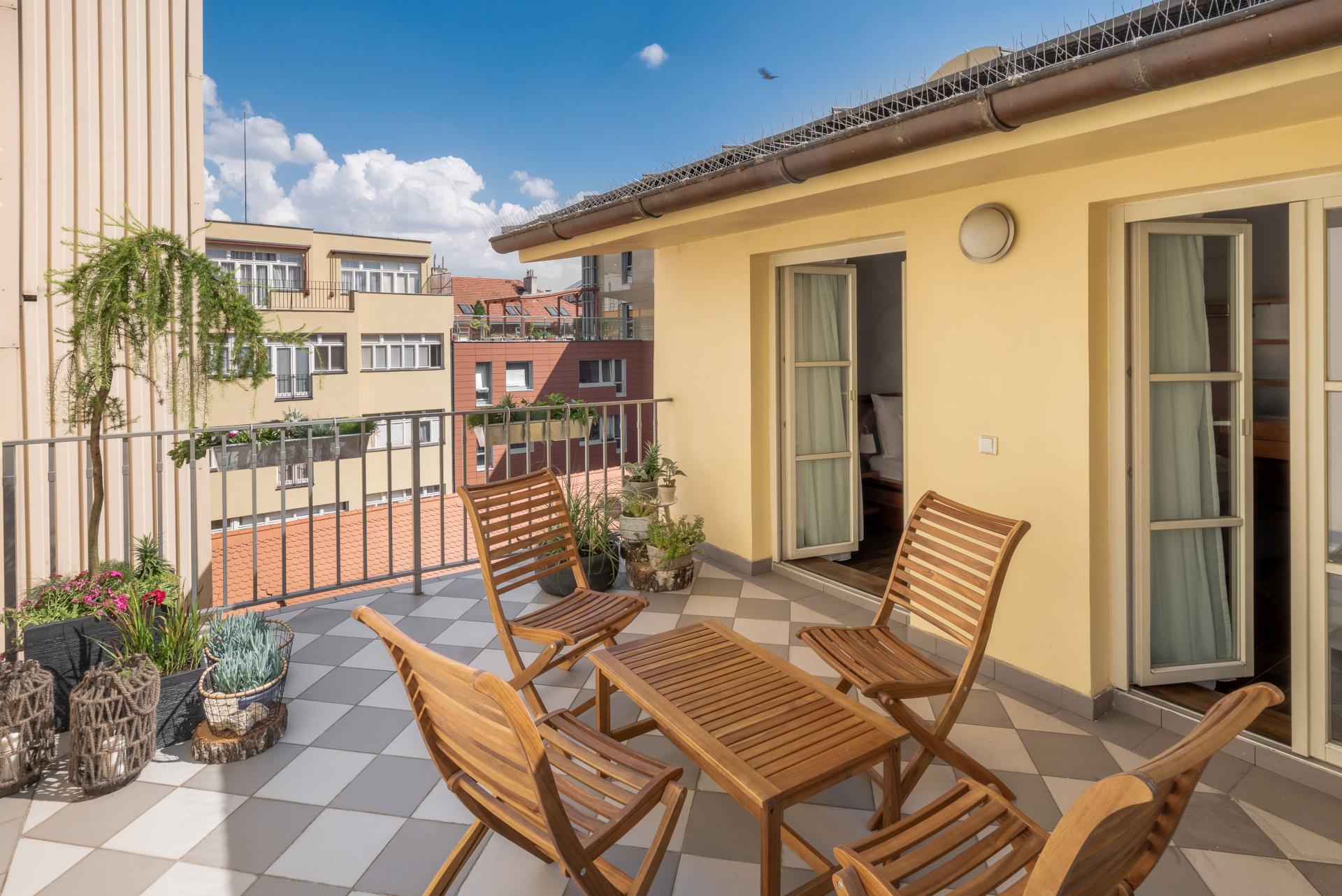 4 Elements Apartments