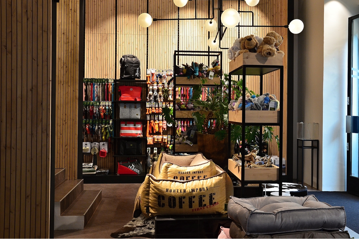 WE LOVE DOGS | HUNTER