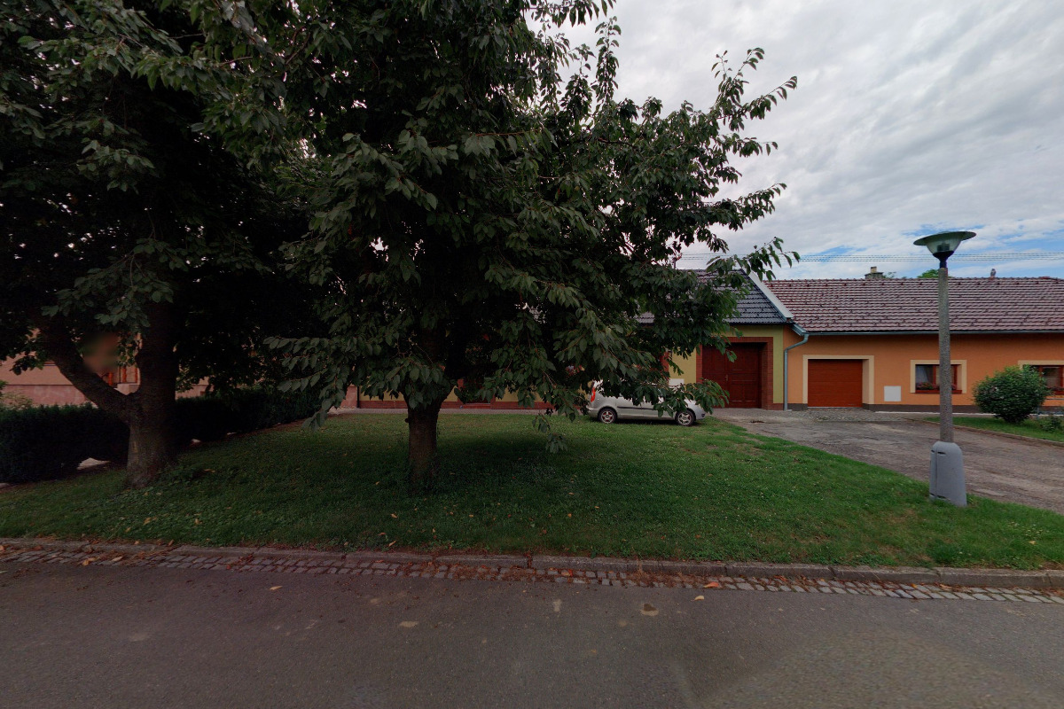 Vlastimil Doušek - nábytek