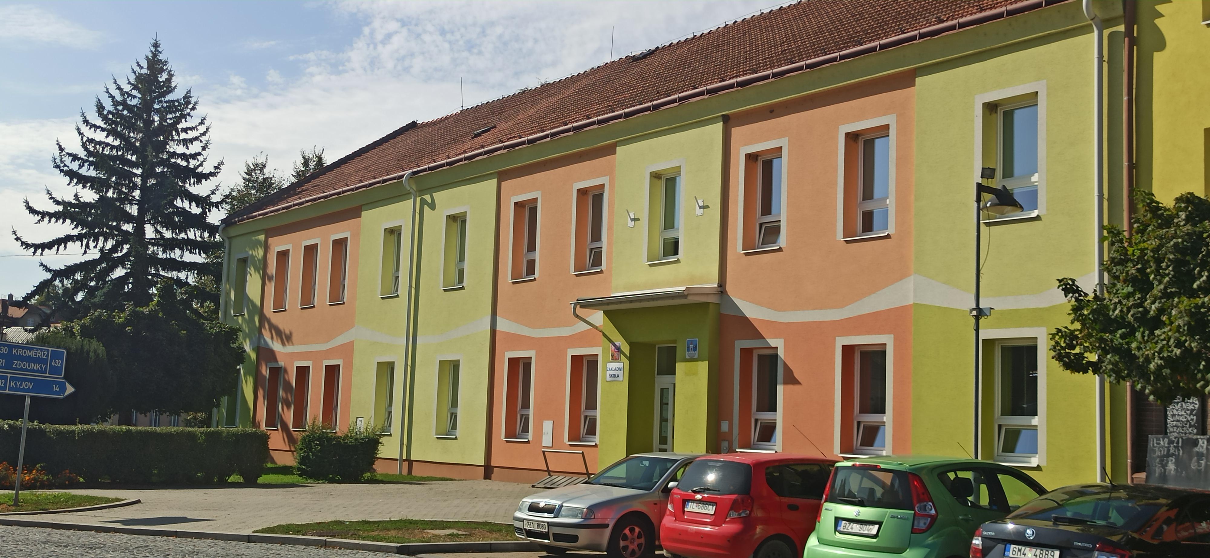 Základní škola, Koryčany, okres Kroměříž foto 2