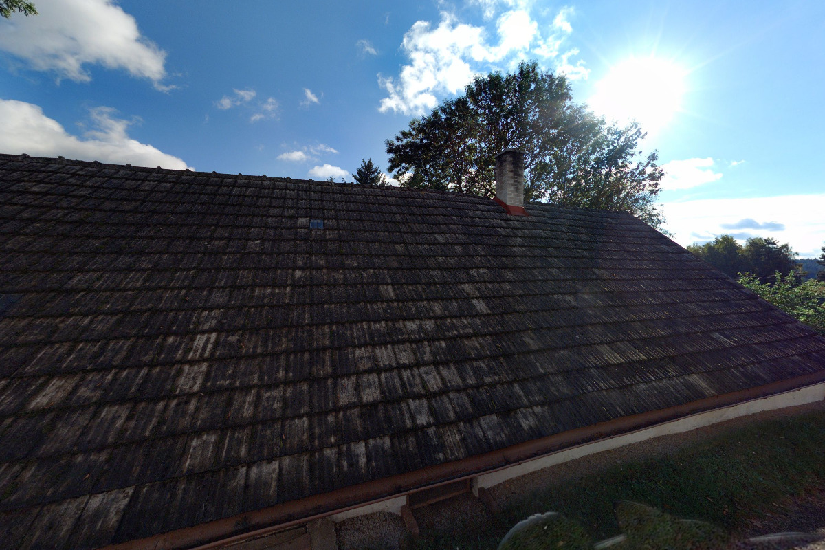 Chaloupka v Zahrádkách