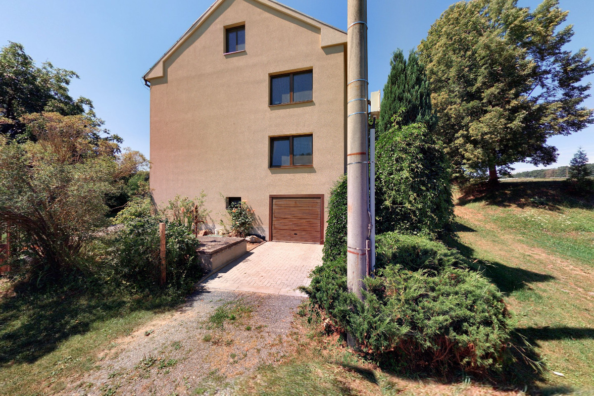 Mgr. Jana Ďurinová - OK GROUP