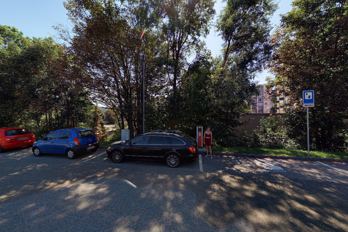 Dobíjecí stanice E.ON Drive