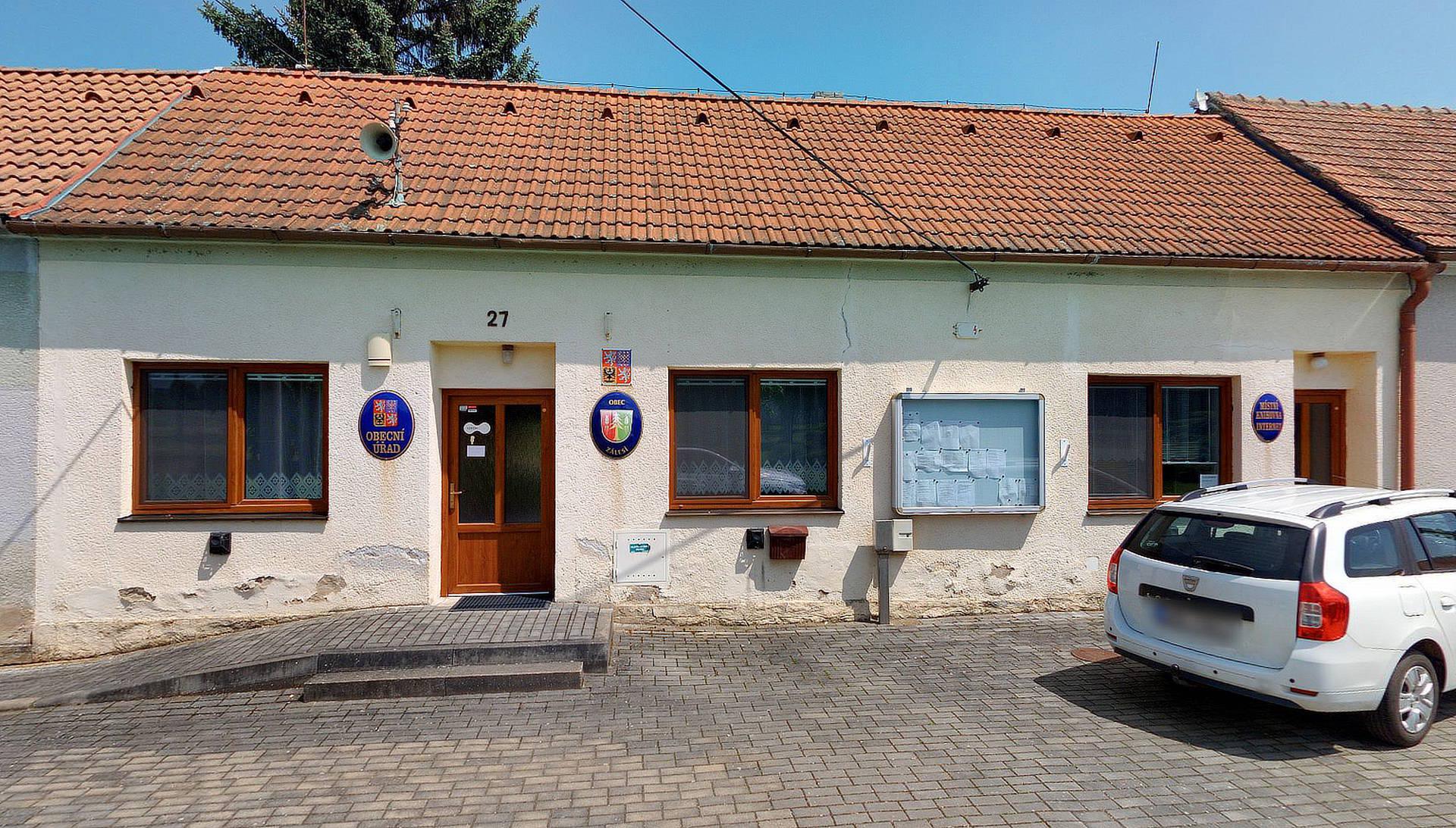 Zálesí - obecní úřad foto 2