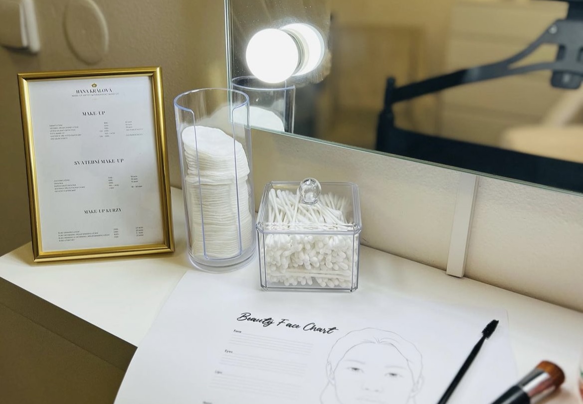 Hana Králová Make-up Artist & Permanent make-up foto 2