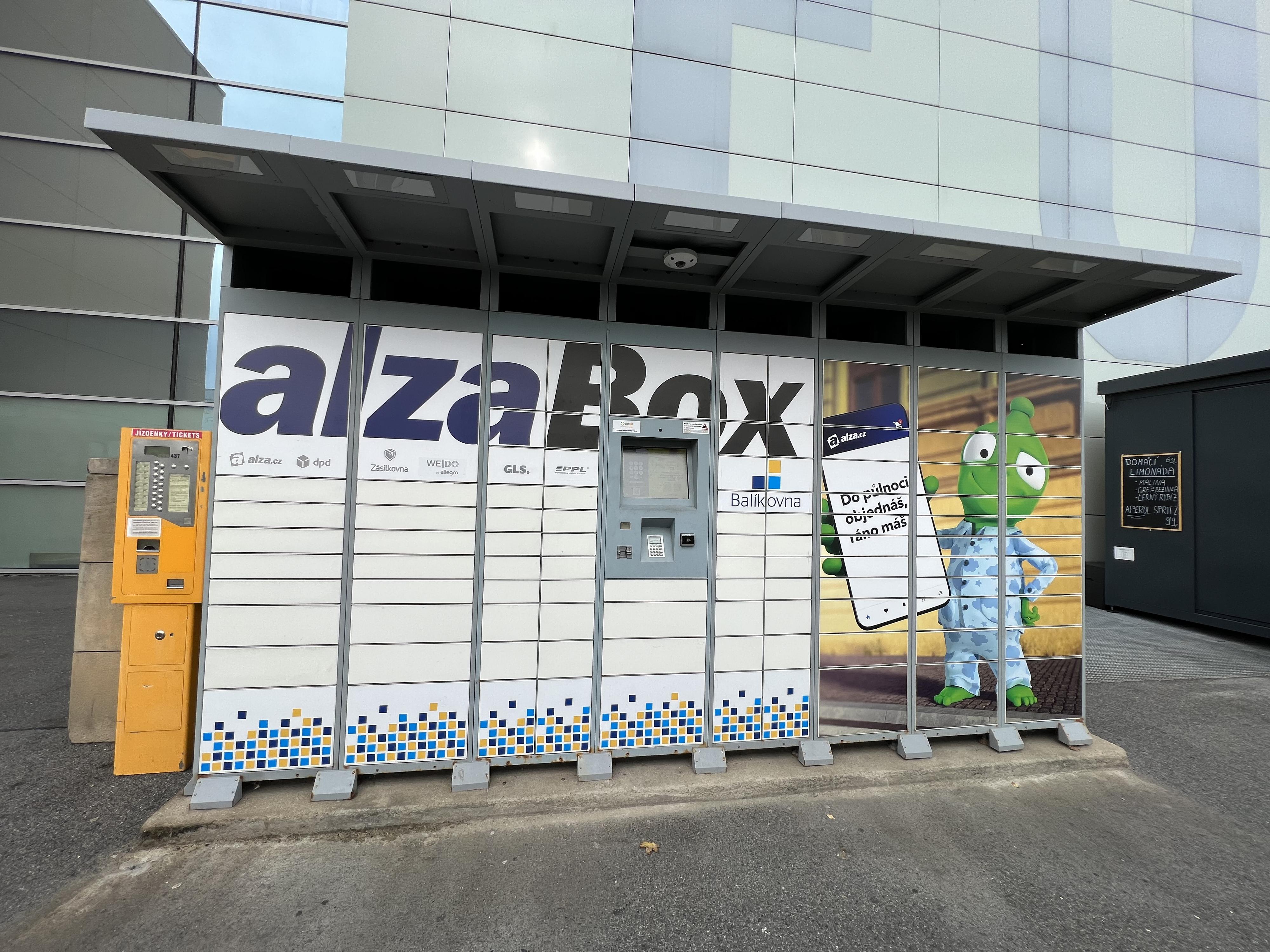 AlzaBox