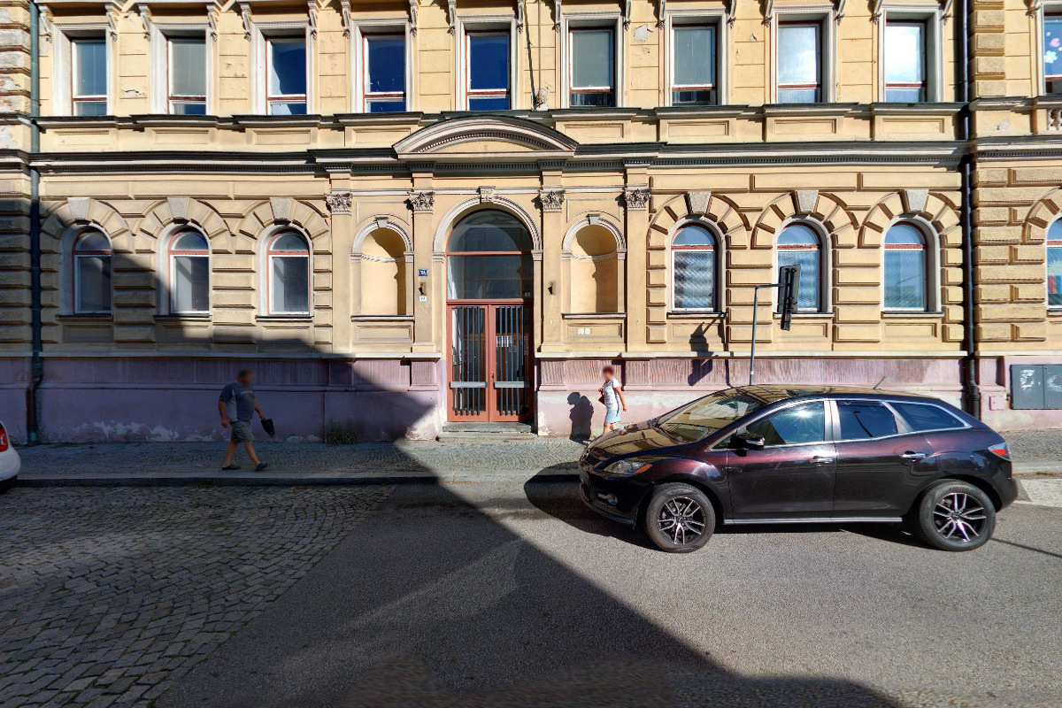 Amálka - poradna pro oddlužení a pomoc občanům v tísni