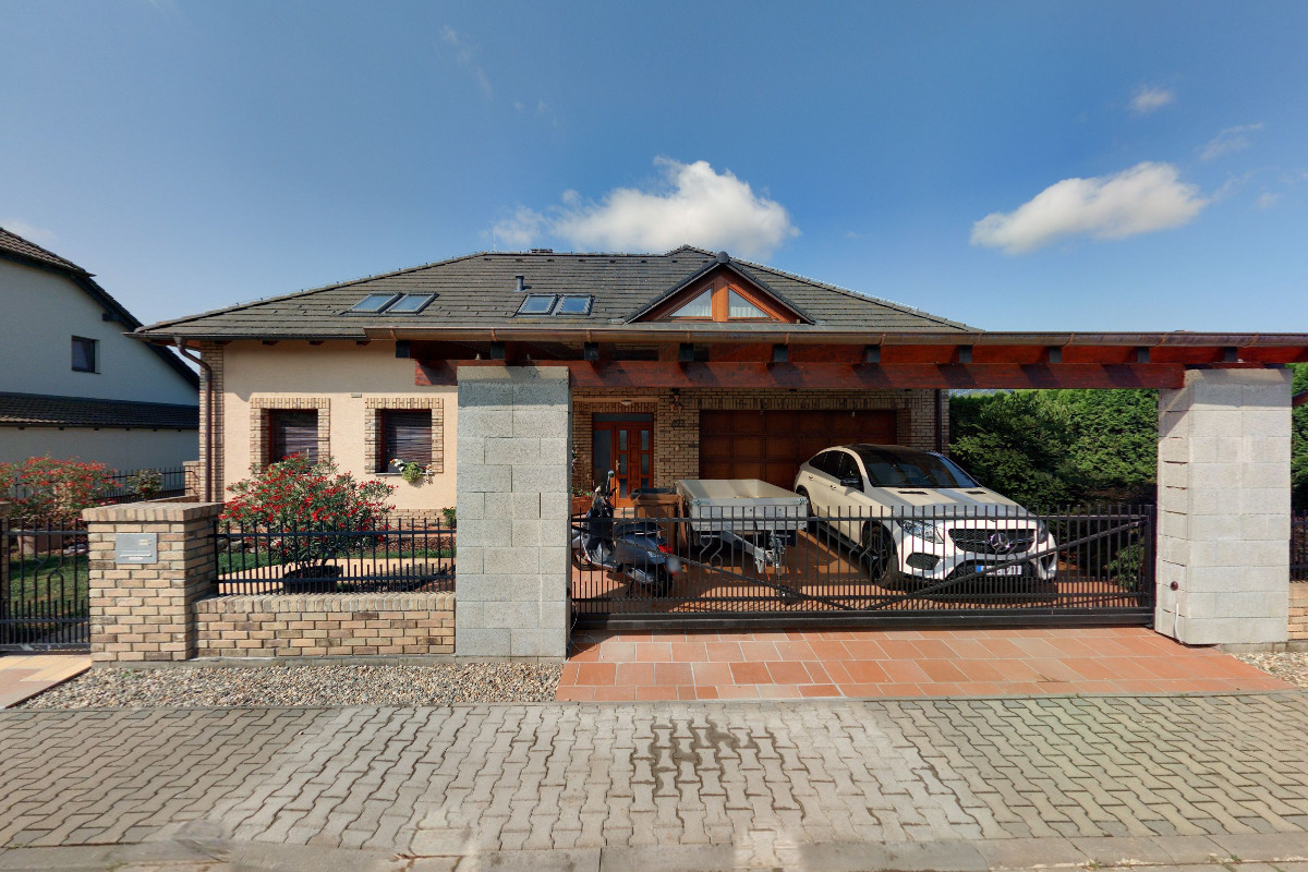 PAOLA trans car, s.r.o.