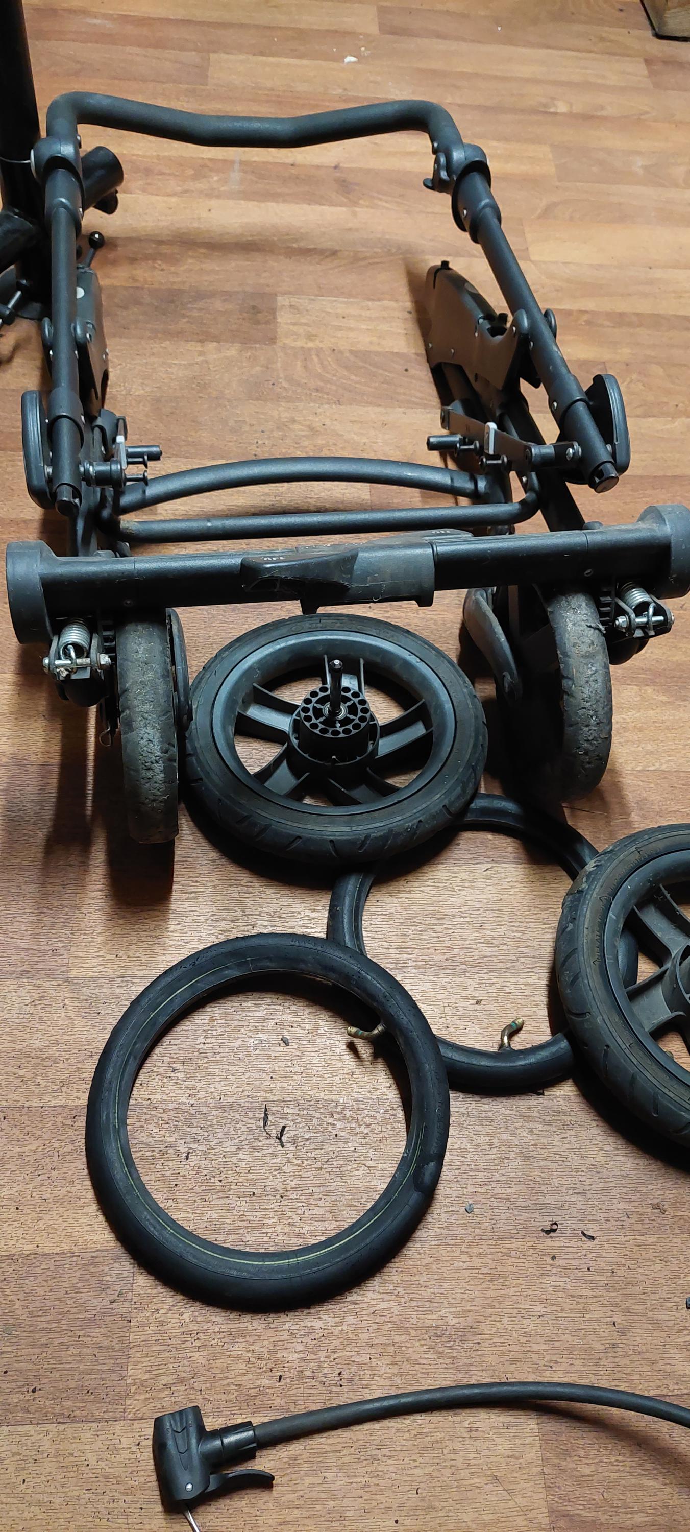 Opravy a servis dětských kočárků -  Karel Požár foto 3