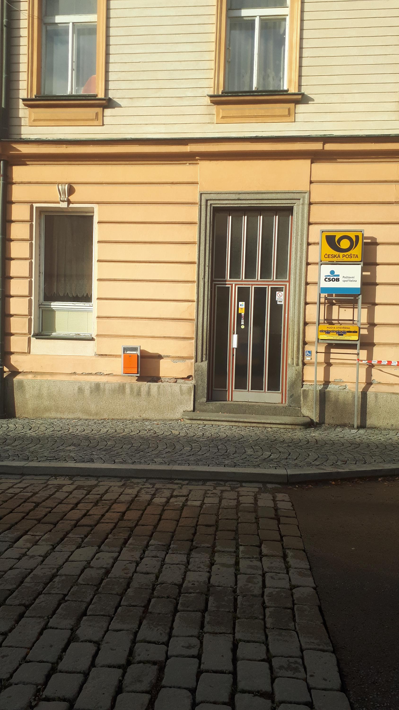 Pošta Mirovice foto 4