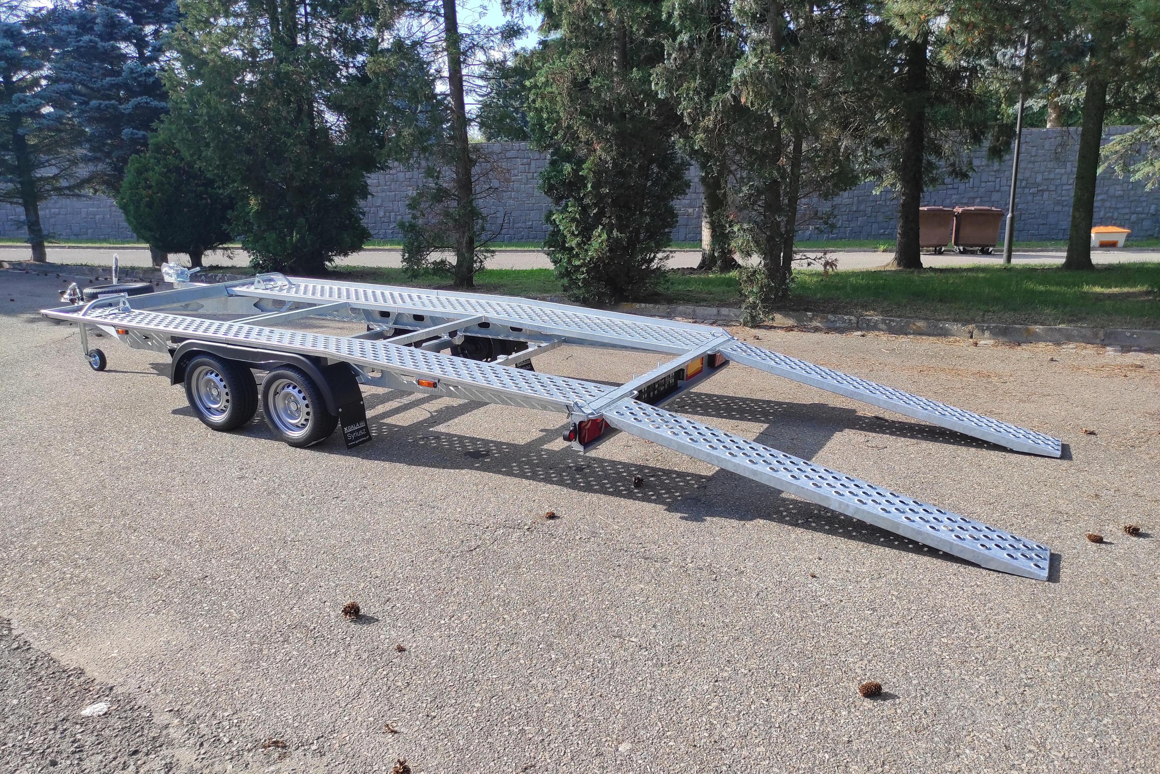 Autopřepravník 450x210cm, 2700/510kg. 130km,výbava