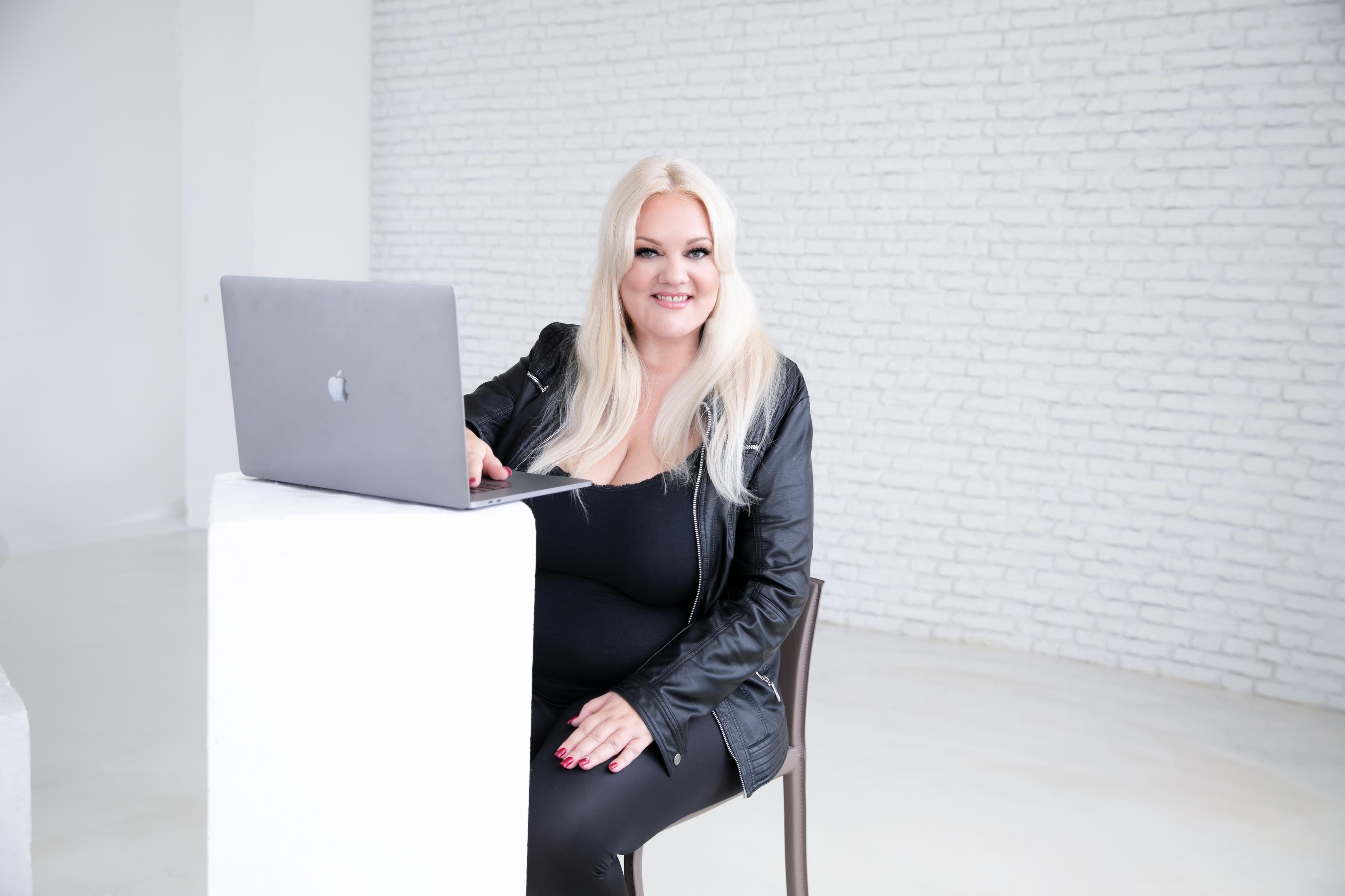 Ing. Helena Rezková - realitní makléř