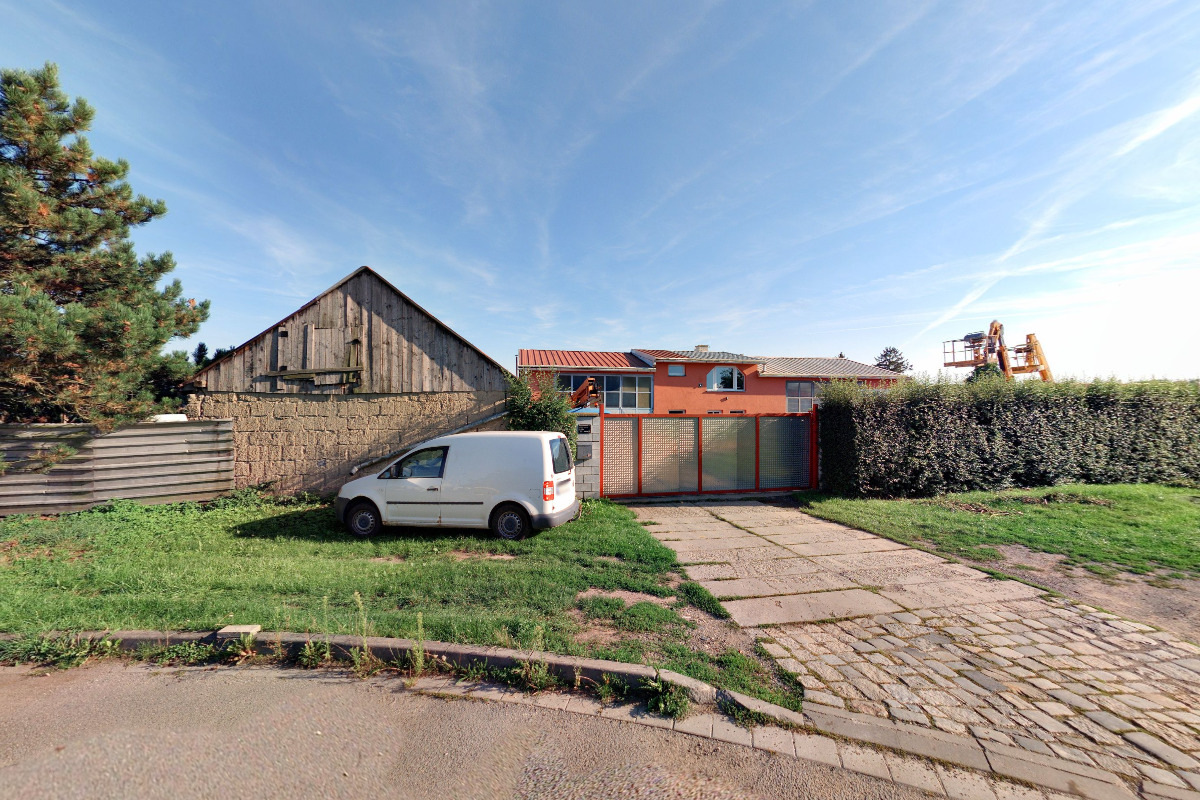 PRONÁJEM PLOŠIN KT, s.r.o.