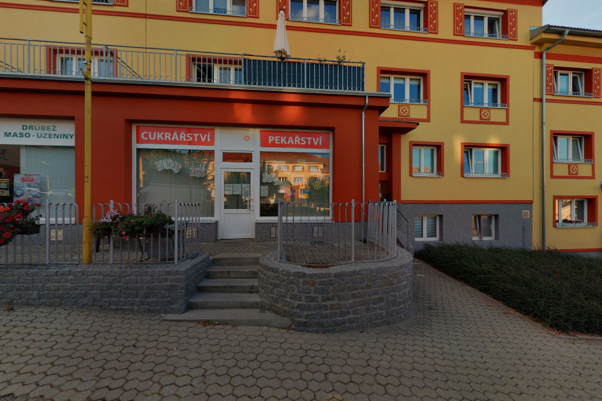 Cukrárna a pekárna nám. Míru 133 foto 4