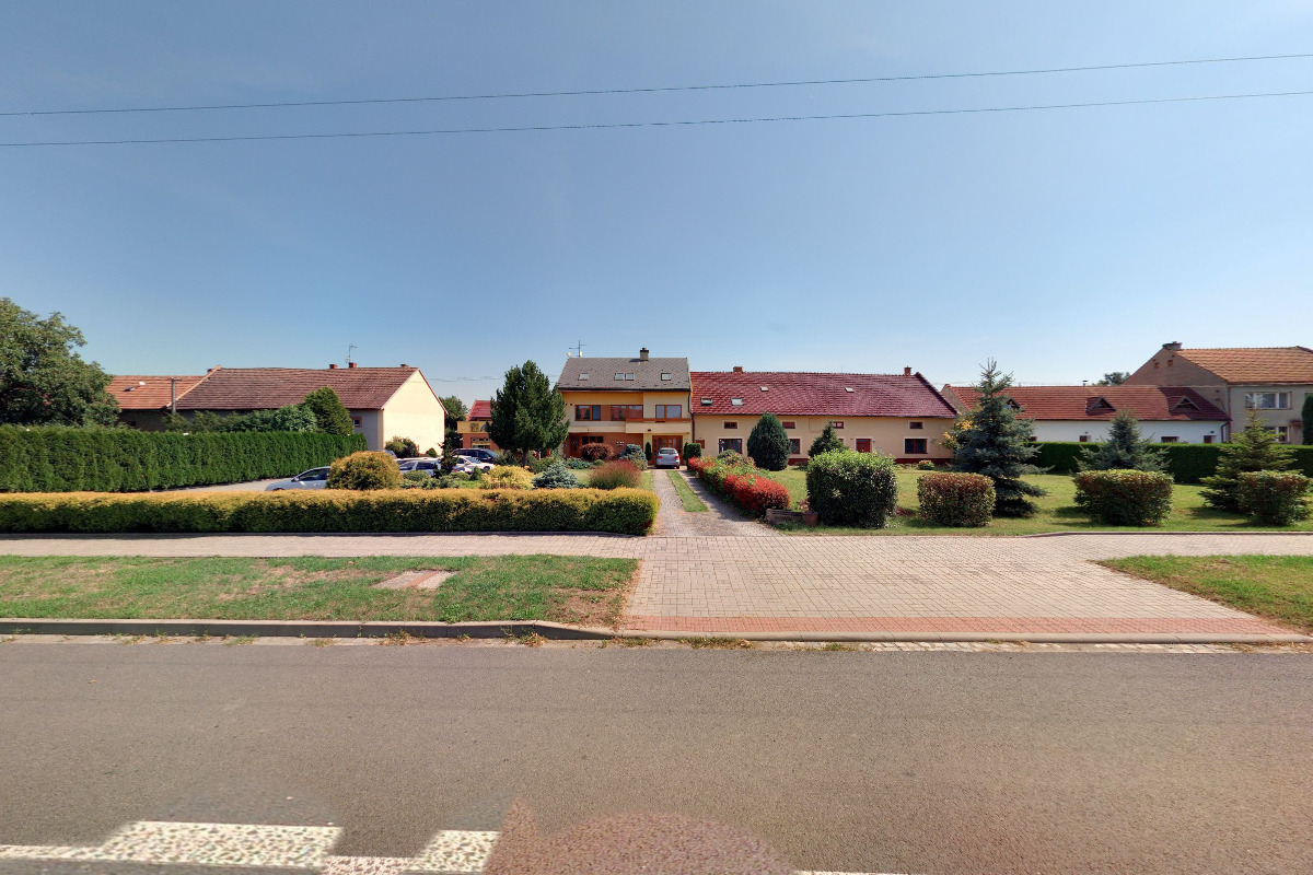 OPRAVY A RENOVACE OKEN s.r.o.