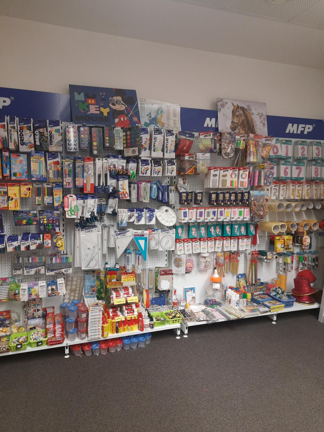 Papírnictví hračky foto 2