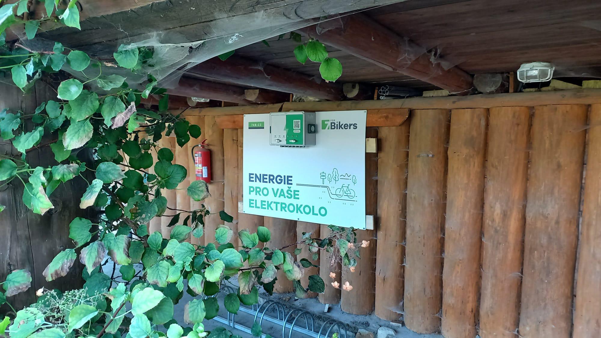 Nabíjecí stanice Restaurace U Srubu foto 5