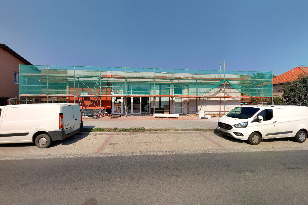 Smíšené zboží Tovární 	146