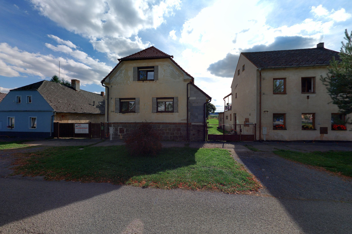 LÖW - střechy, s.r.o.