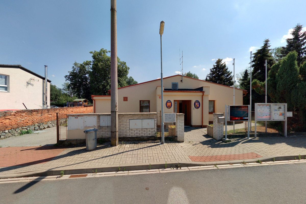 Obecní knihovna Úžice