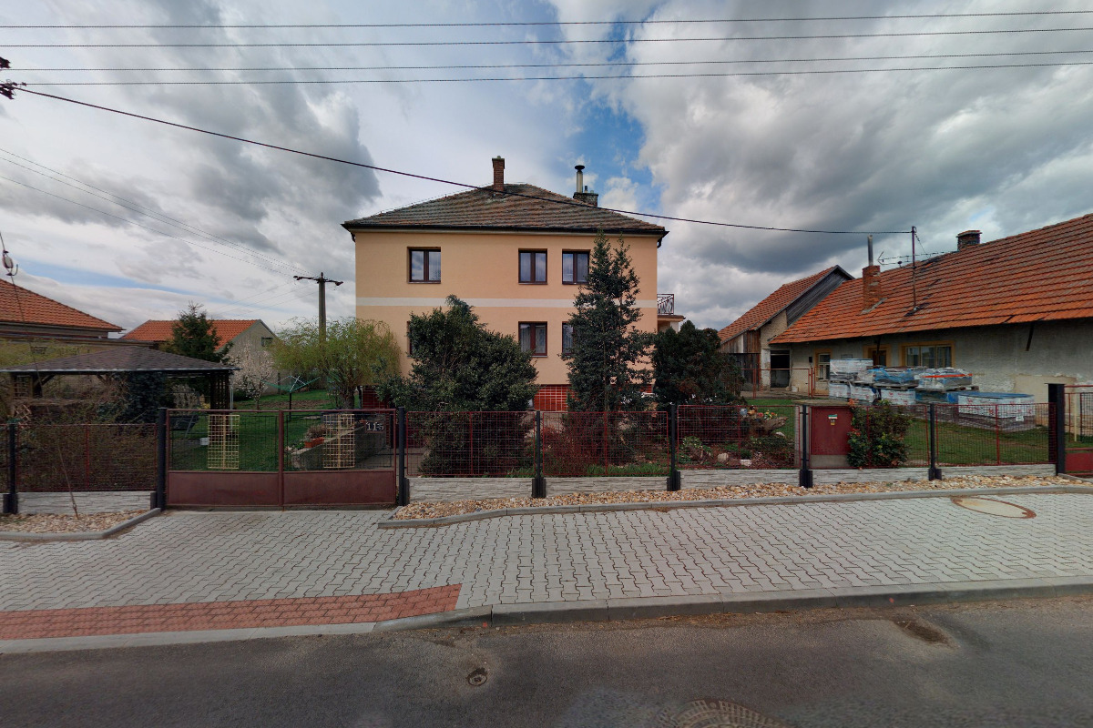 HRUŠKA