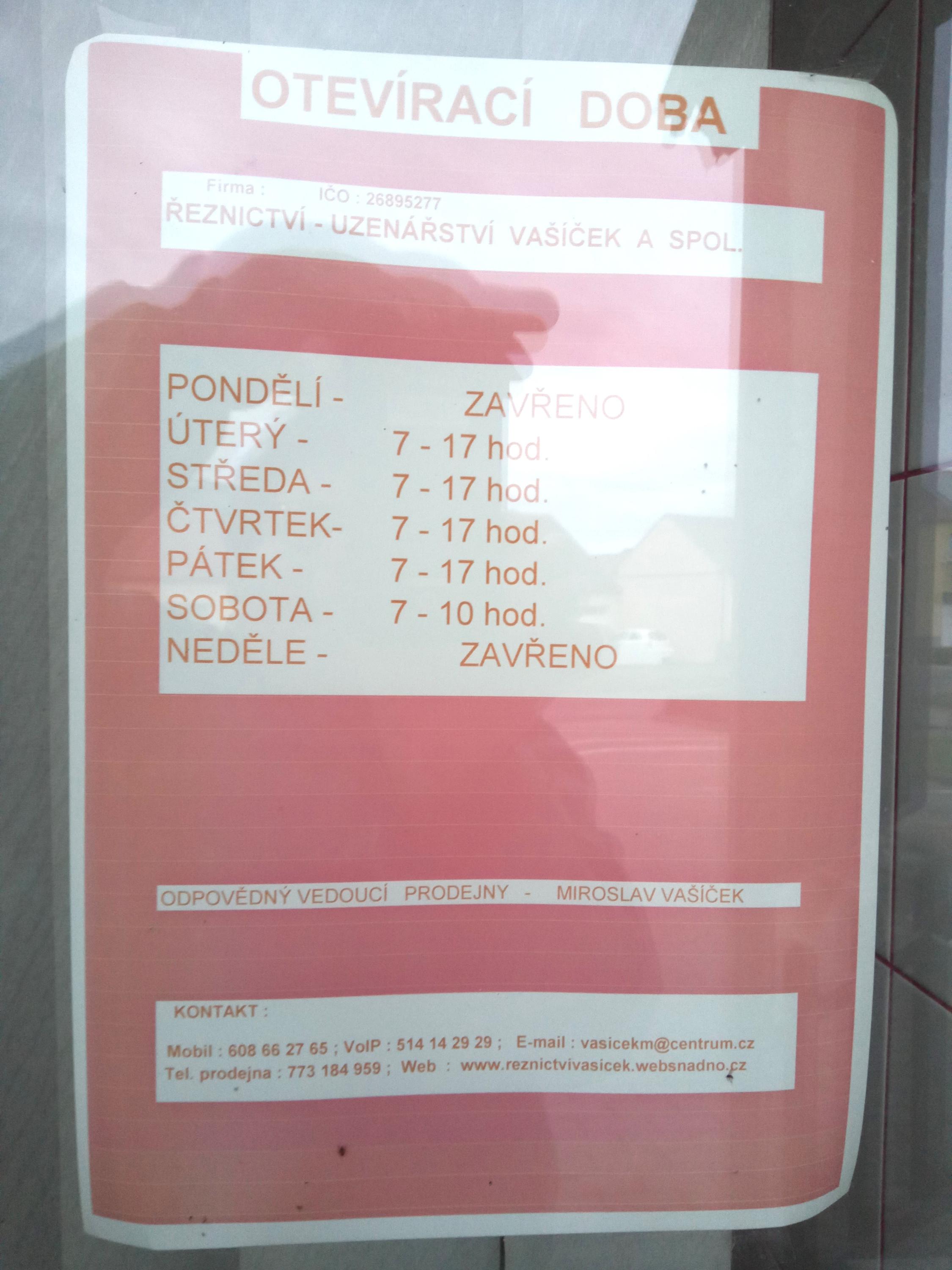 Řeznictví - Uzenářství Vašíček a spol., veřejná obchodní společnost foto 2