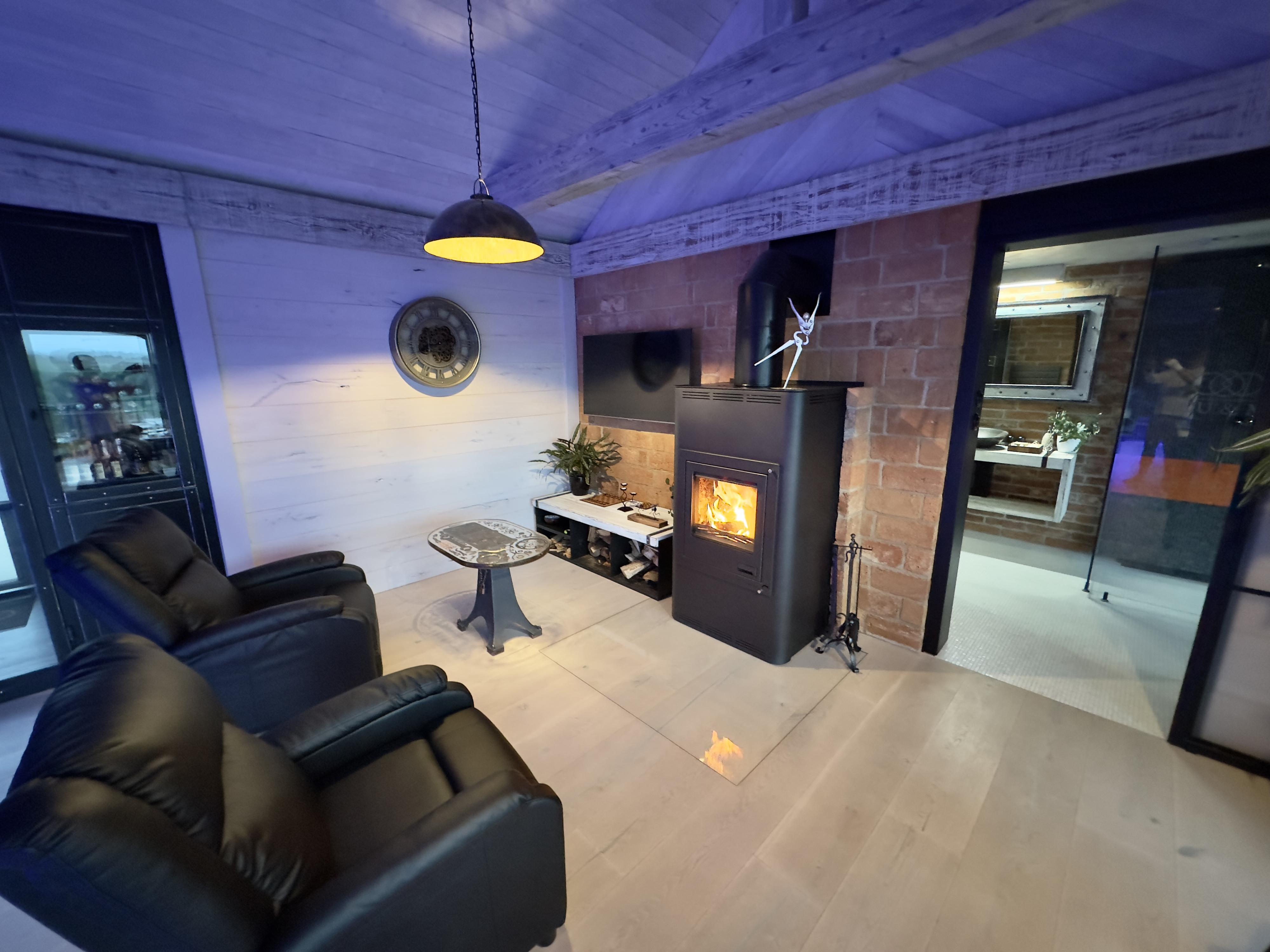 You and Me Wellness Apartments foto 5