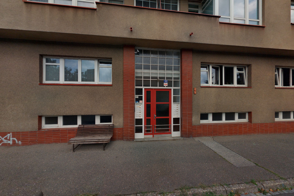 Harry manžel na hodinu foto 2