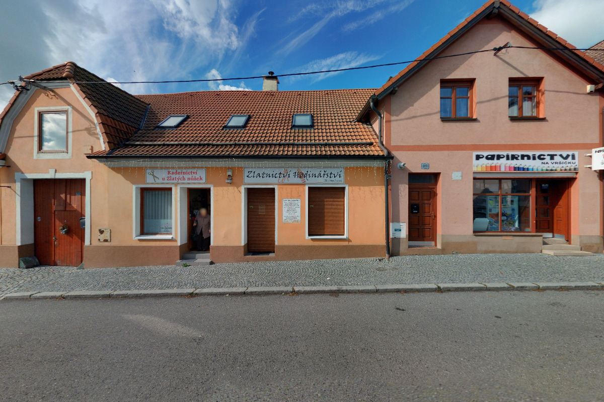 Kadeřnictví U Zlatých nůžek foto 2