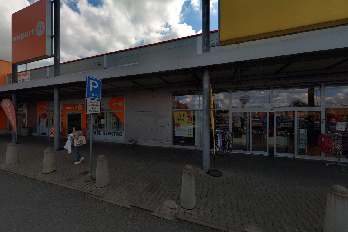 TAKKO FASHION foto 2