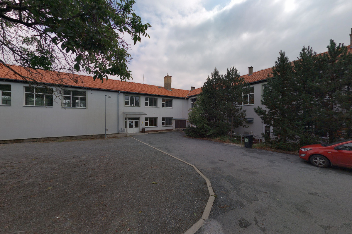 ZŠ a MŠ Oty Pavla Buštěhrad - školní jídelna