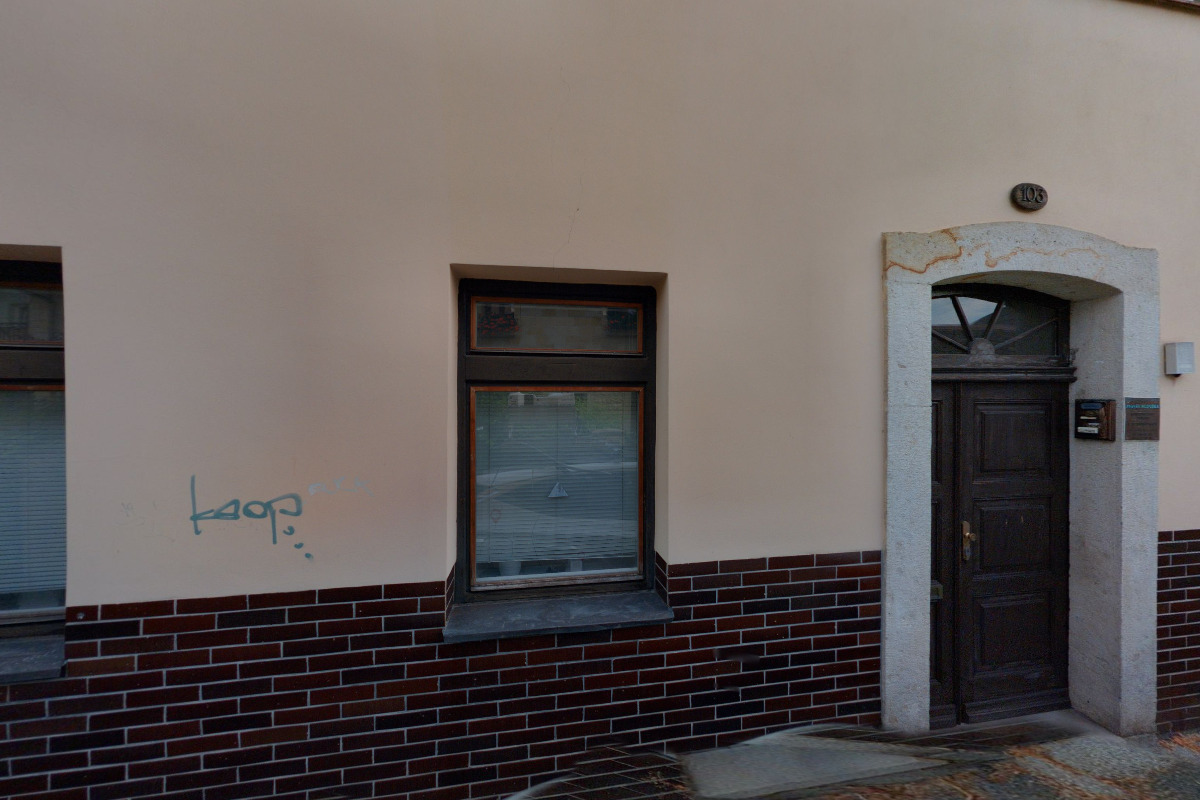 Zabezpečovací systémy, Zbyněk Hloušek