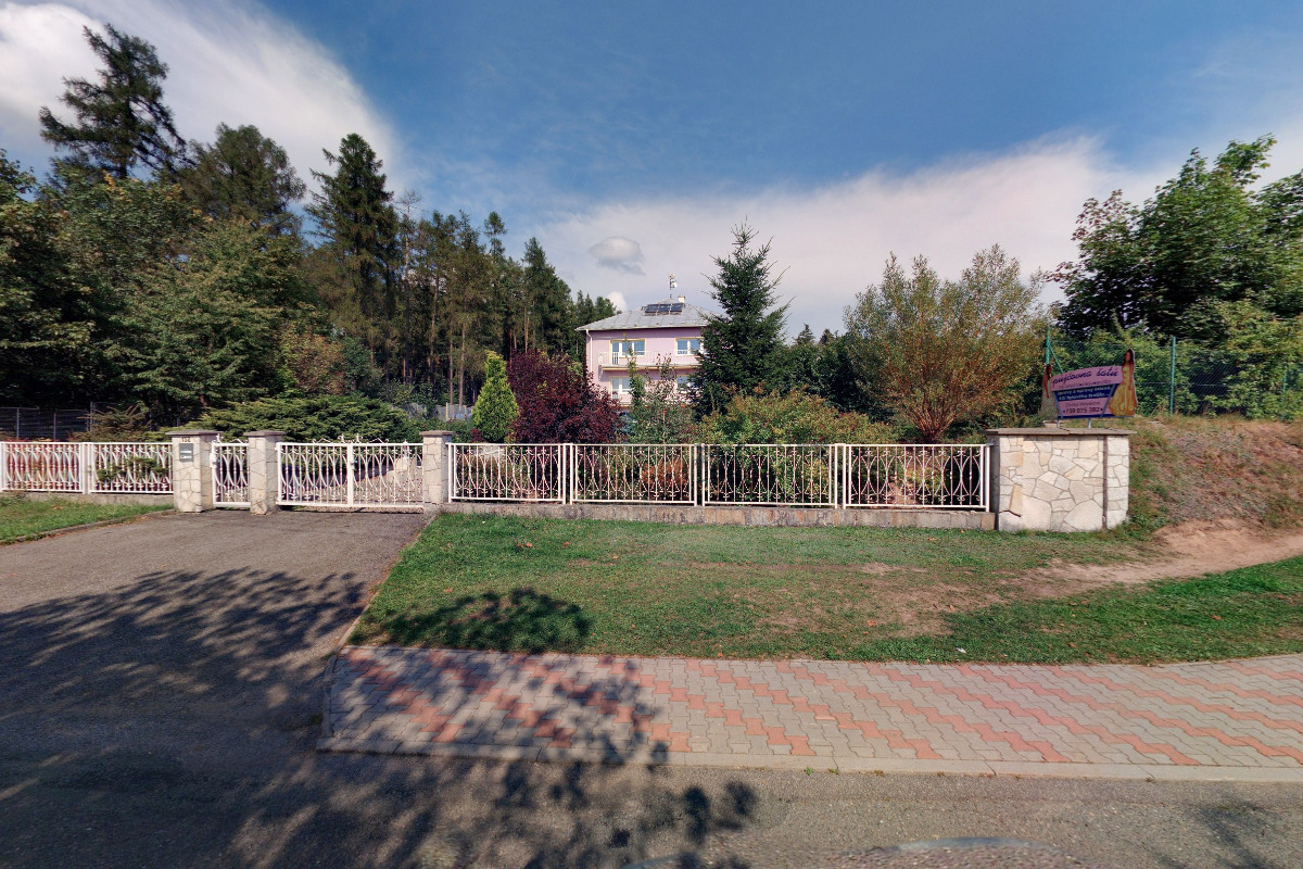 Půjčovna šatů Annez foto 2