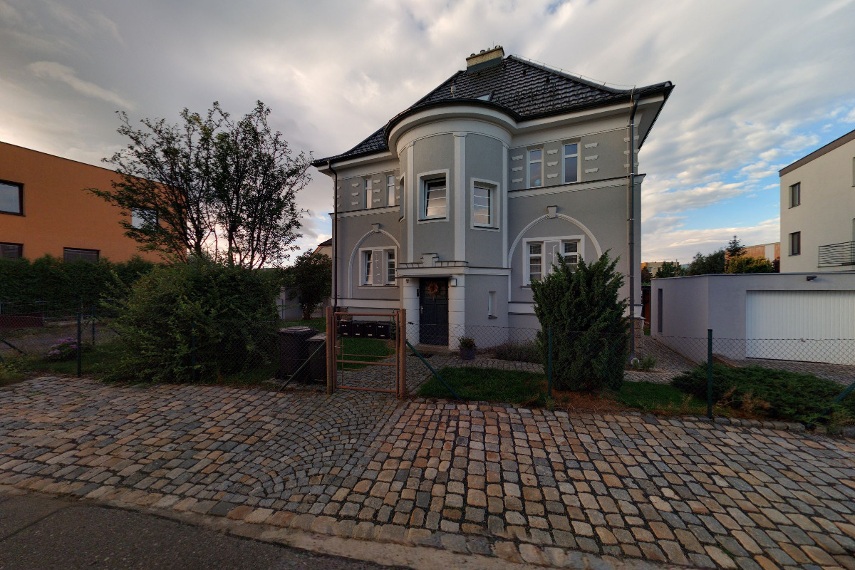 Zuzana Veselá Realitní kancelář