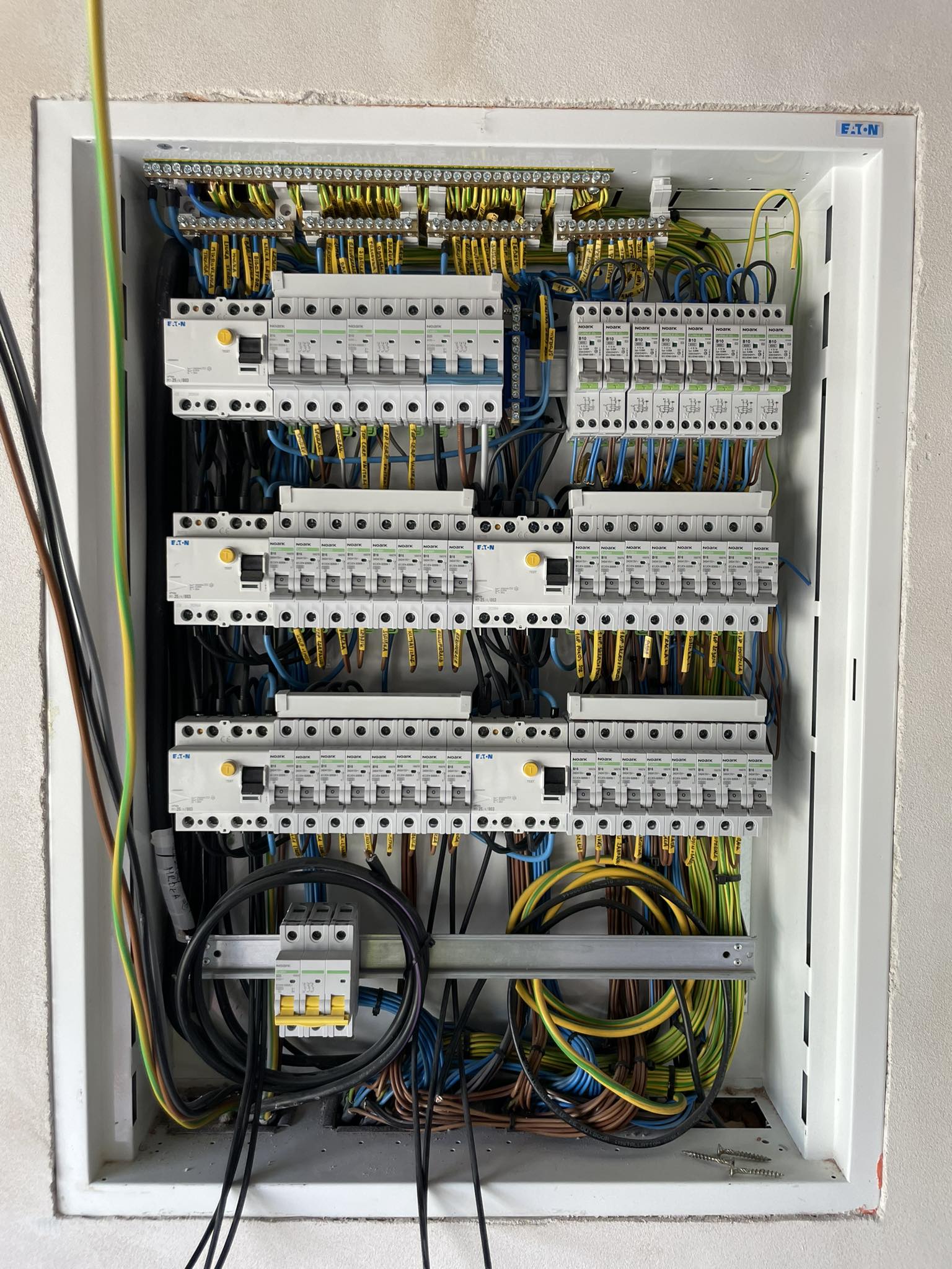 Elektrikář - Petr Vrabec foto 2