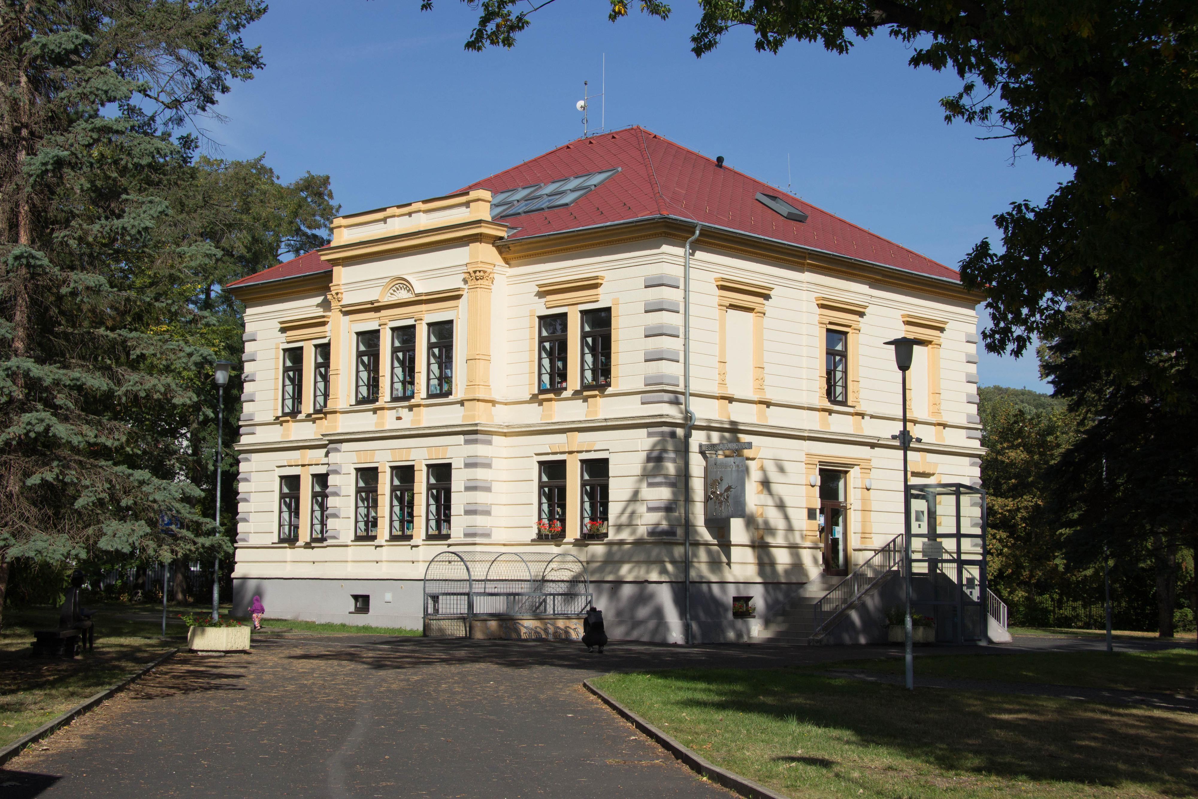 Městská knihovna Jirkov foto 4