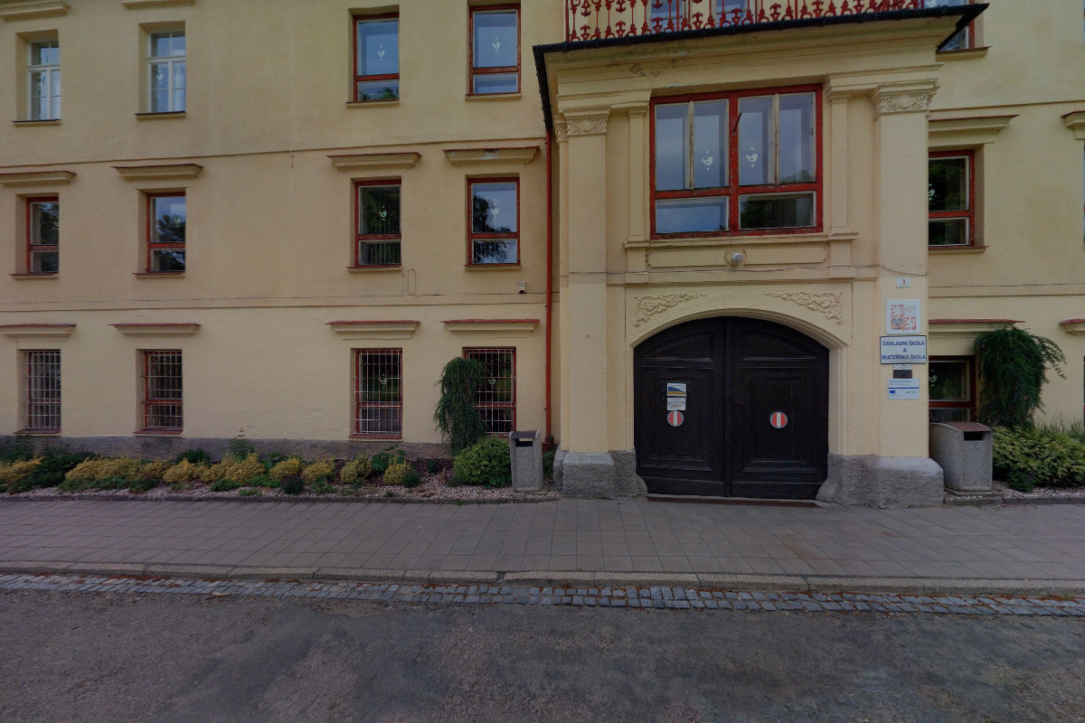 ZŠ a MŠ Dolní Rožínka