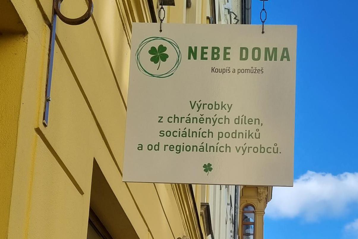 Nebe doma foto 2