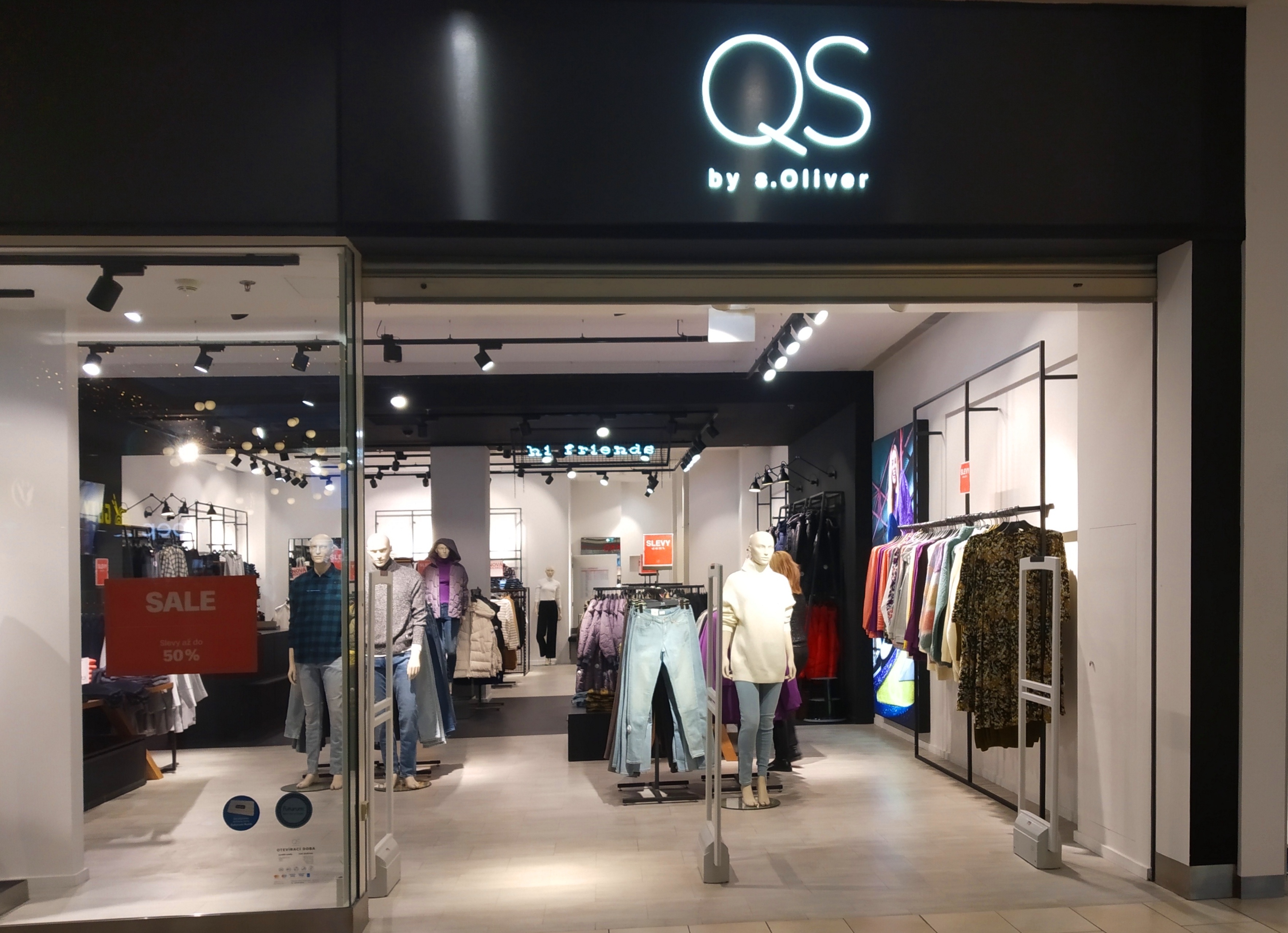 QS by s.Oliver foto 1