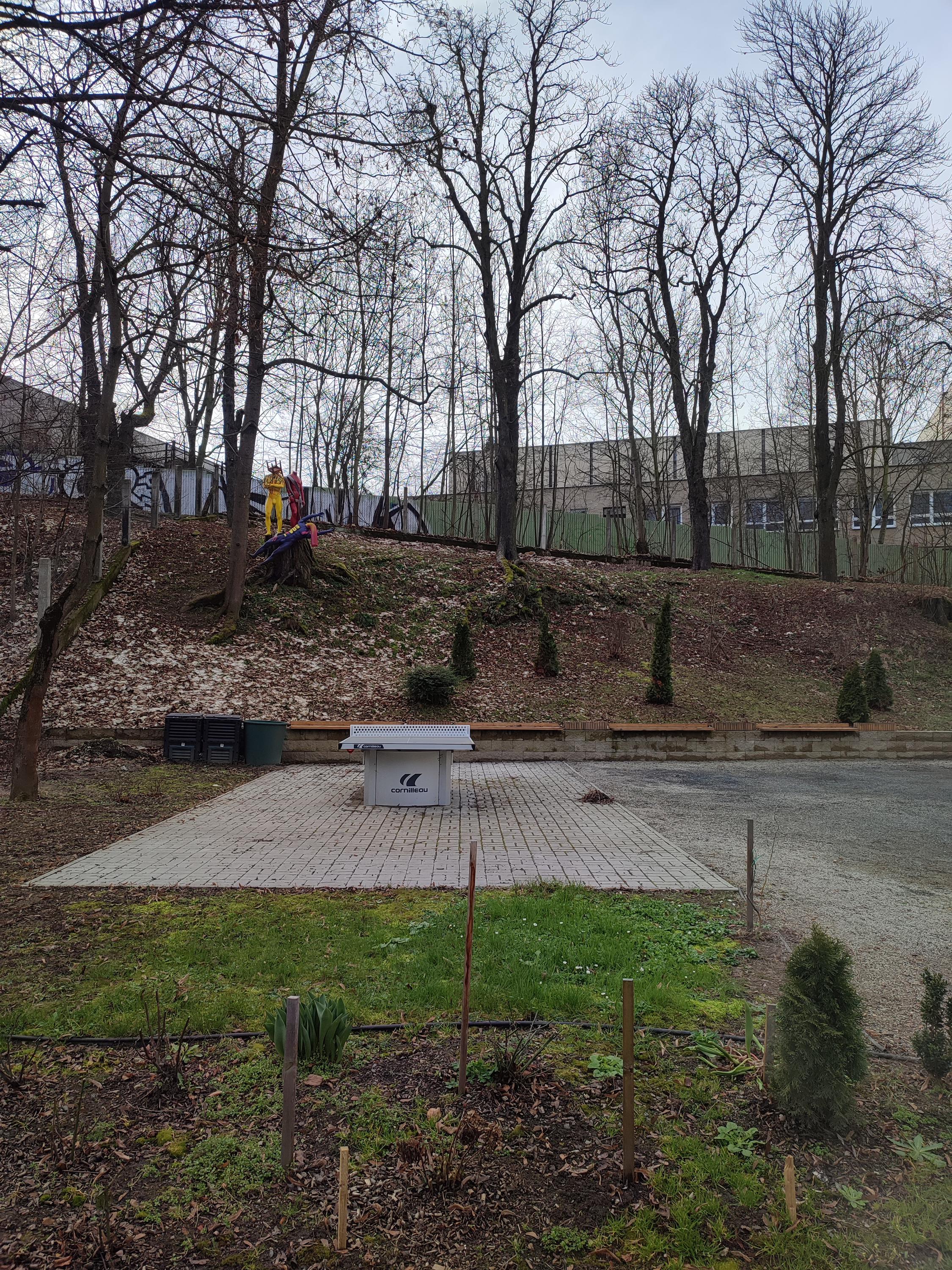 Střední škola a vyšší odborná škola umělecká a řemeslná foto 6