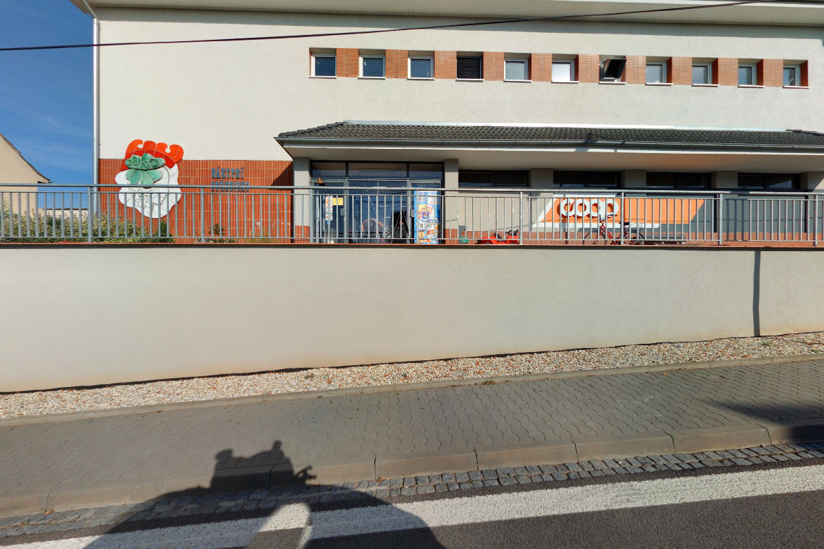 Jednota, spotřební družstvo v Hodoníně - COOP