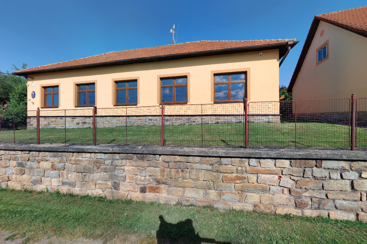 Jankov - obecní úřad foto 3