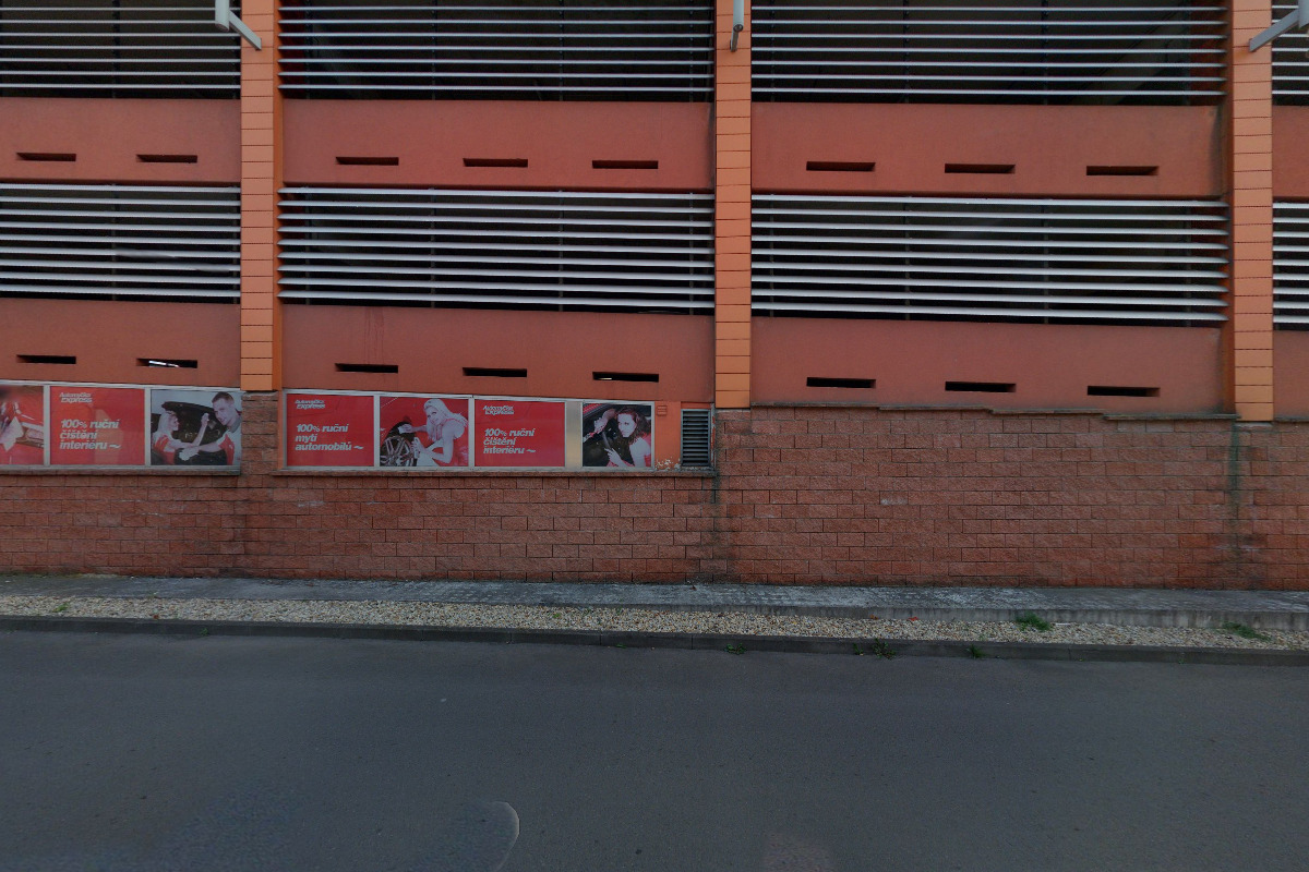 Automyčka Express | Plzeň Plaza foto 4