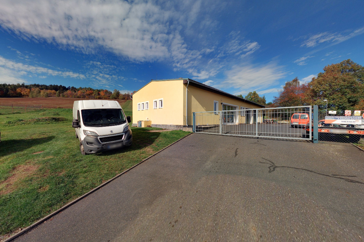 Auto Pitel foto 3